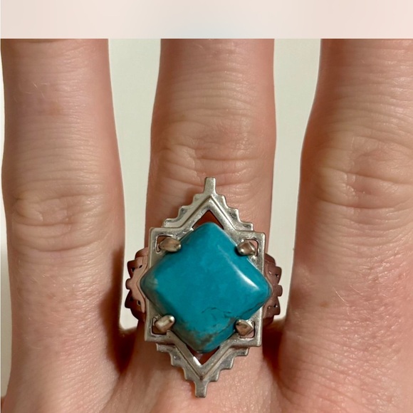 Kendra Scott Jewelry - Kendra Scott Turquoise Statement Ring • Sterling Silver • Size 9